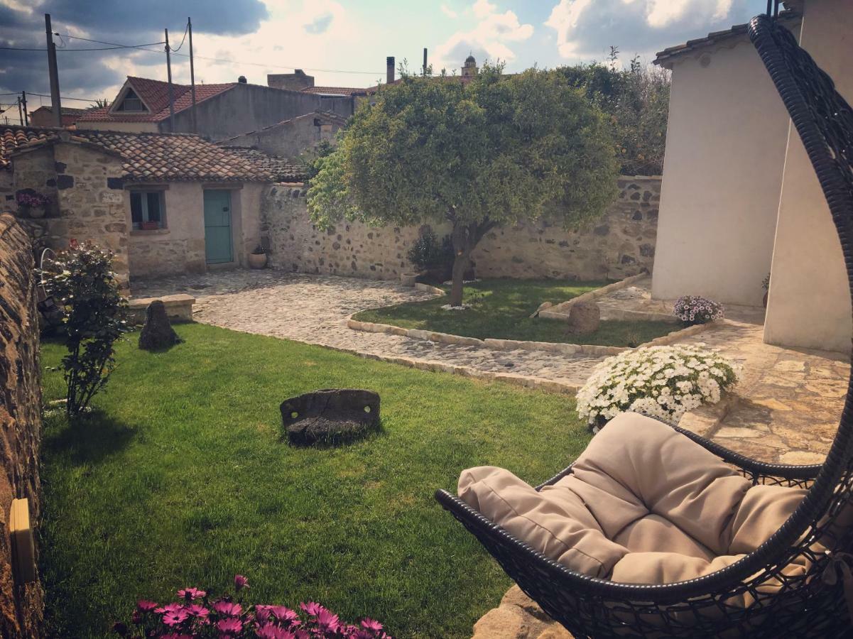 B&B Su Strintu Tuili Εξωτερικό φωτογραφία